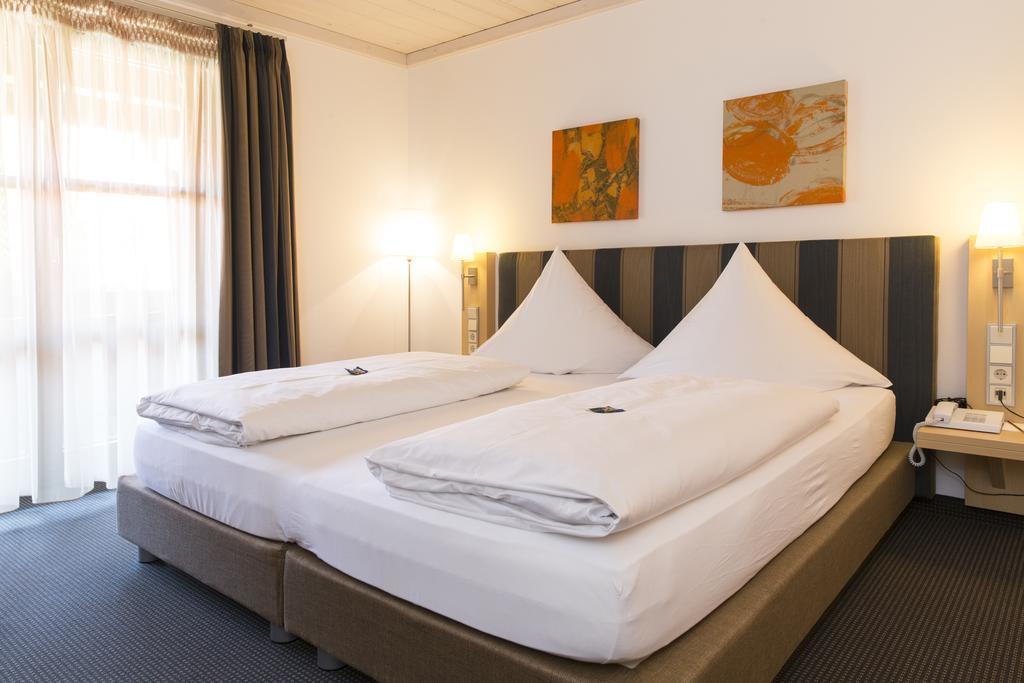 Landhotel Groenenbach Bad Grönenbach エクステリア 写真