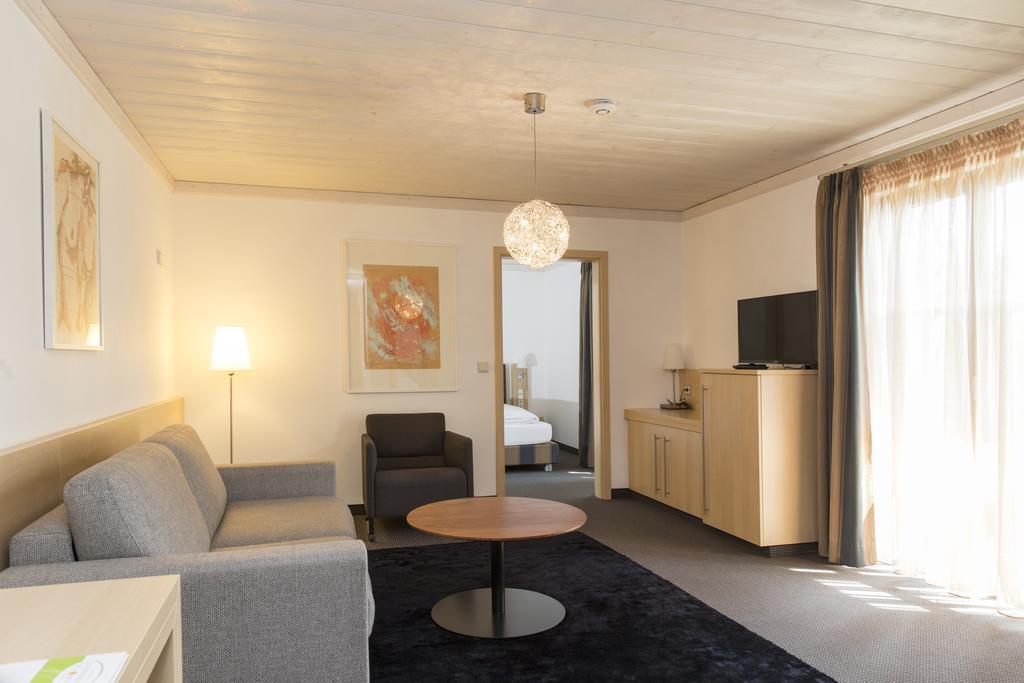 Landhotel Groenenbach Bad Grönenbach エクステリア 写真